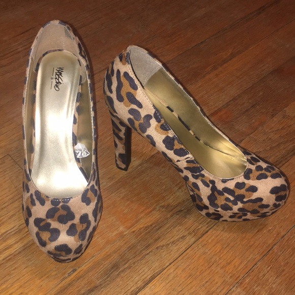 Leopard print heels - Picture 2 of 6